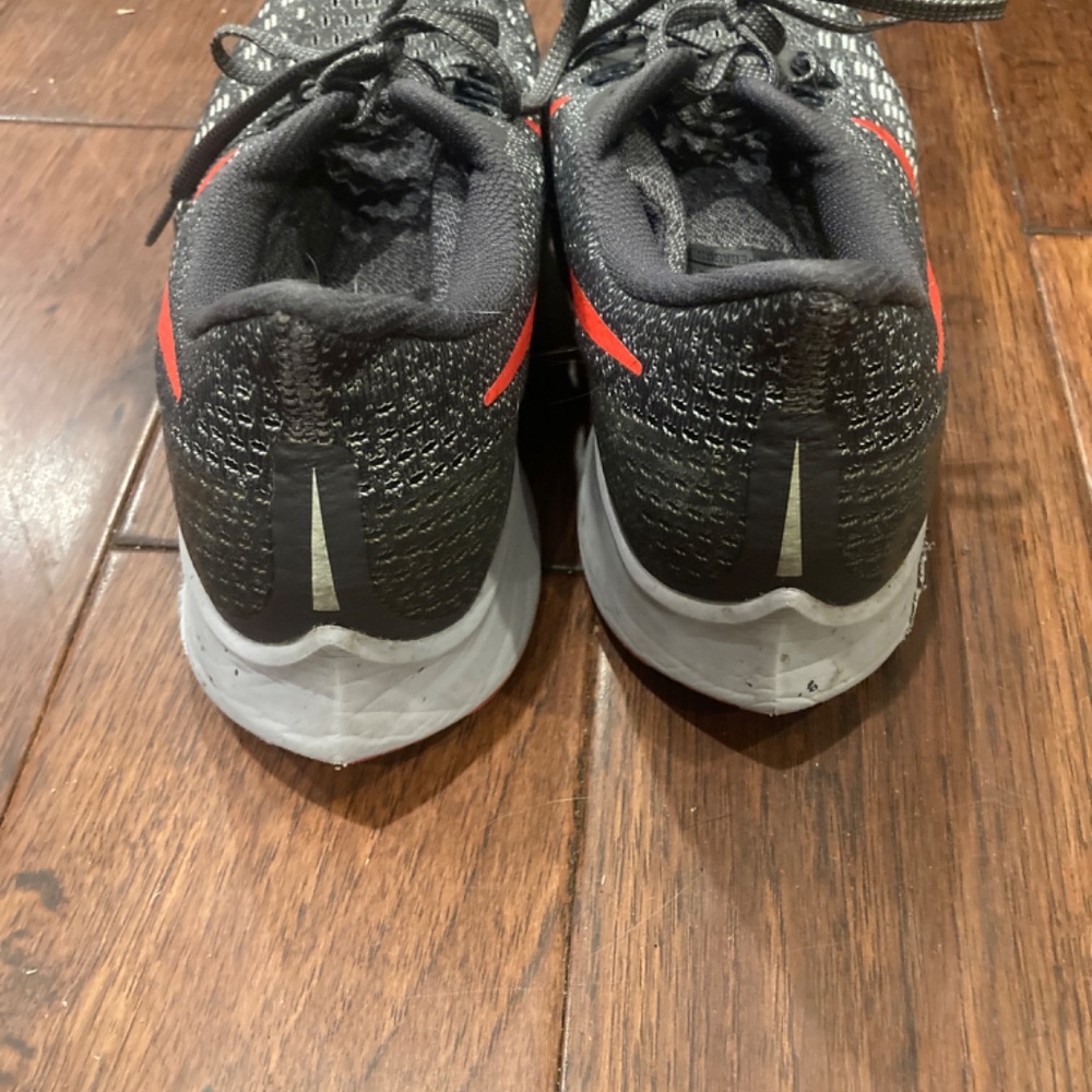 Nike Zoom Pegasus 35 men’s running shoes - Picture 3 of 6